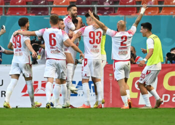 Dinamo – FC Argeș 6-1 și câinii roșii sunt la un pas de revenirea în Liga I!