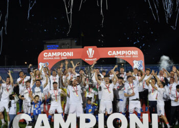 Farul Constanța a câștigat titlul, după ce FCSB a avut un nou moment Middlesborough!