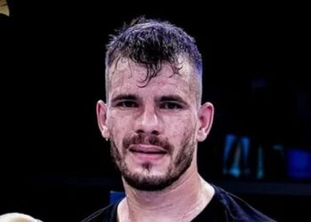 Sportivul gălățean Marian Lăpușneanu a obținut titlul și centura de Campion Mondial la K1!