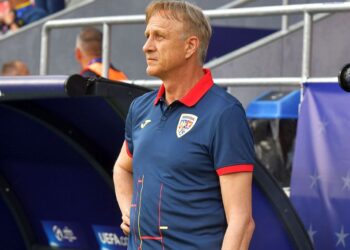 Află care este antrenorul care îi va lua locul lui Emil Săndoi!