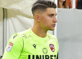 Fostul portar al lui Dinamo, Mihai Eșanu, a semnat cu Petrolul!