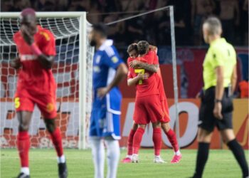 FCSB a zdrobit-o pe FCU Craiova în runda inaugurală a Superligii, scor 3-1!