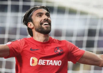 Au pornit negocierile pentru transferul lui Compagno! Cât cere Becali pe el?