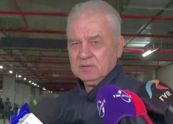 Anghel Iordănescu face muci 3 jucători de la FCSB! „Să stai pe bancă și doar să aplauzi în loc să…”