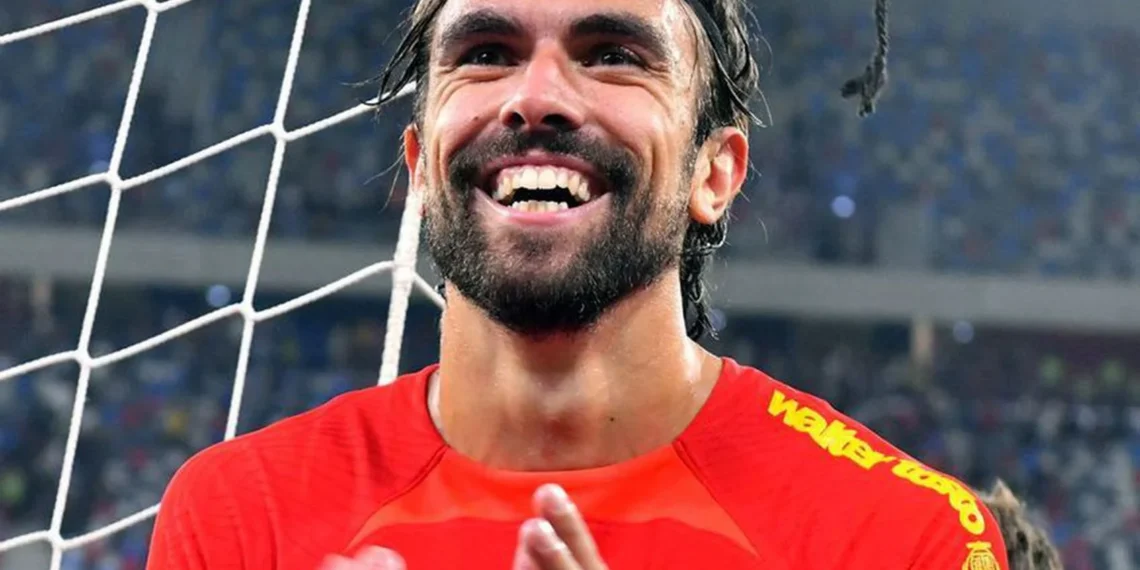 Telenovela Compagno s-a încheiat. FCSB l-a dat în țara câinilor mâncare!