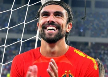 Telenovela Compagno s-a încheiat. FCSB l-a dat în țara câinilor mâncare!