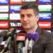 Daniel Niculae, săltat de mascați, după ce și-a ajutat suratele să bage matriale pirotehnice pe stadion!