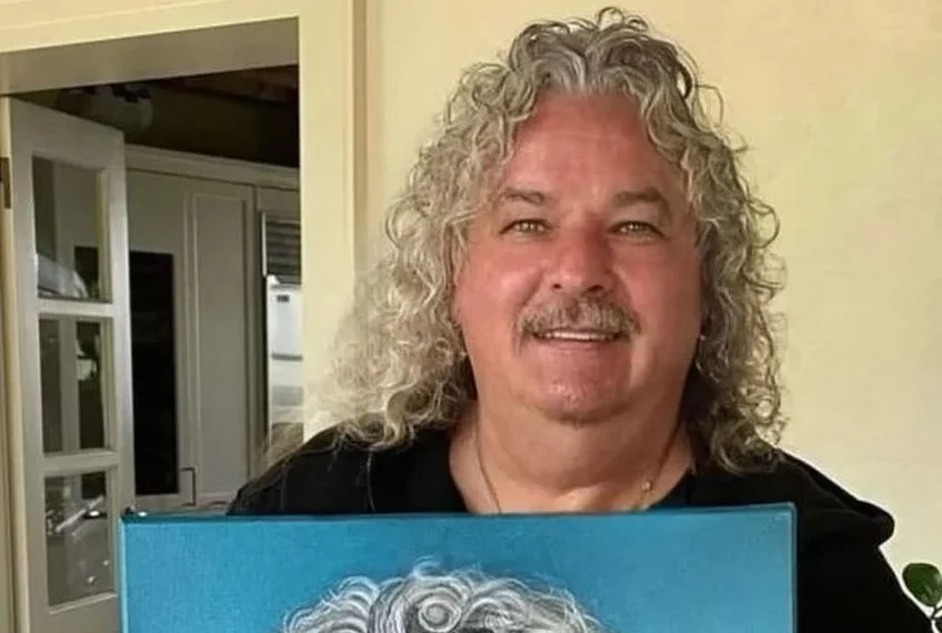 Îl recunoști? Fostul „Balon de Aur” și-a șocat fanii