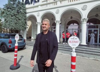 Budescu și-a luat la revedere de la colegi și a plecat de la Farul!