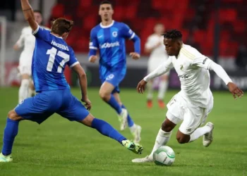 Cine îl va înlocui pe Florinel Coman? Vine din Africa și e rapid!