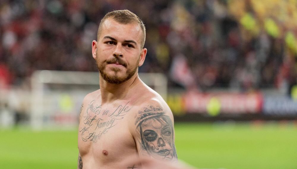 Cel mai mare fotbalist român, Denis Alibec, riscă să rateze Euro!