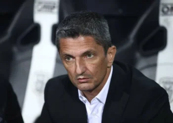 Răzvan Lucescu a refuzat prima ofertă, dar poate da lovitura! Gigantul care îl vrea!