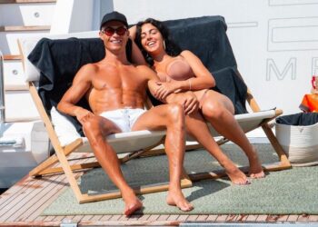 Cristiano Ronaldo îi va da Georginei Rodriguez, 100.000 de euro lunar până la sfârșitul vieții, dacă se vor despărți
