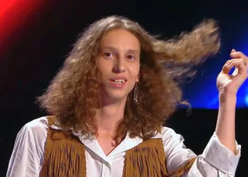 Nimeni nu și-a dat seama că e fiul lui Marian Drăgulescu! A urcat pe scena de la Vocea României