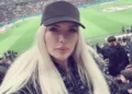 Ioana Vicol, iubita patroană de la Nordis, a fost la FCSB – Manchester United! „Haaaai STEAUA MEA!”