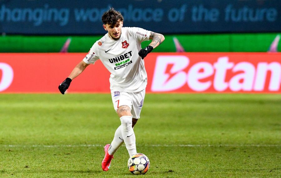 Măldărășanu o sabotează pe Hermanstadt? Deși FC Basel vrea să-l cumpere pe Ianis Stoica, antrenorul nu-l mai folosește!