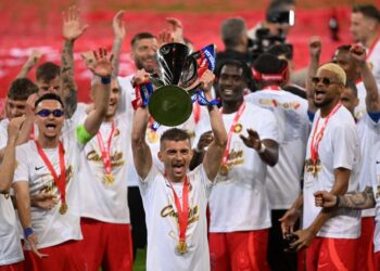 Cum atacă Becali tabloul principal din Champions League la FCSB